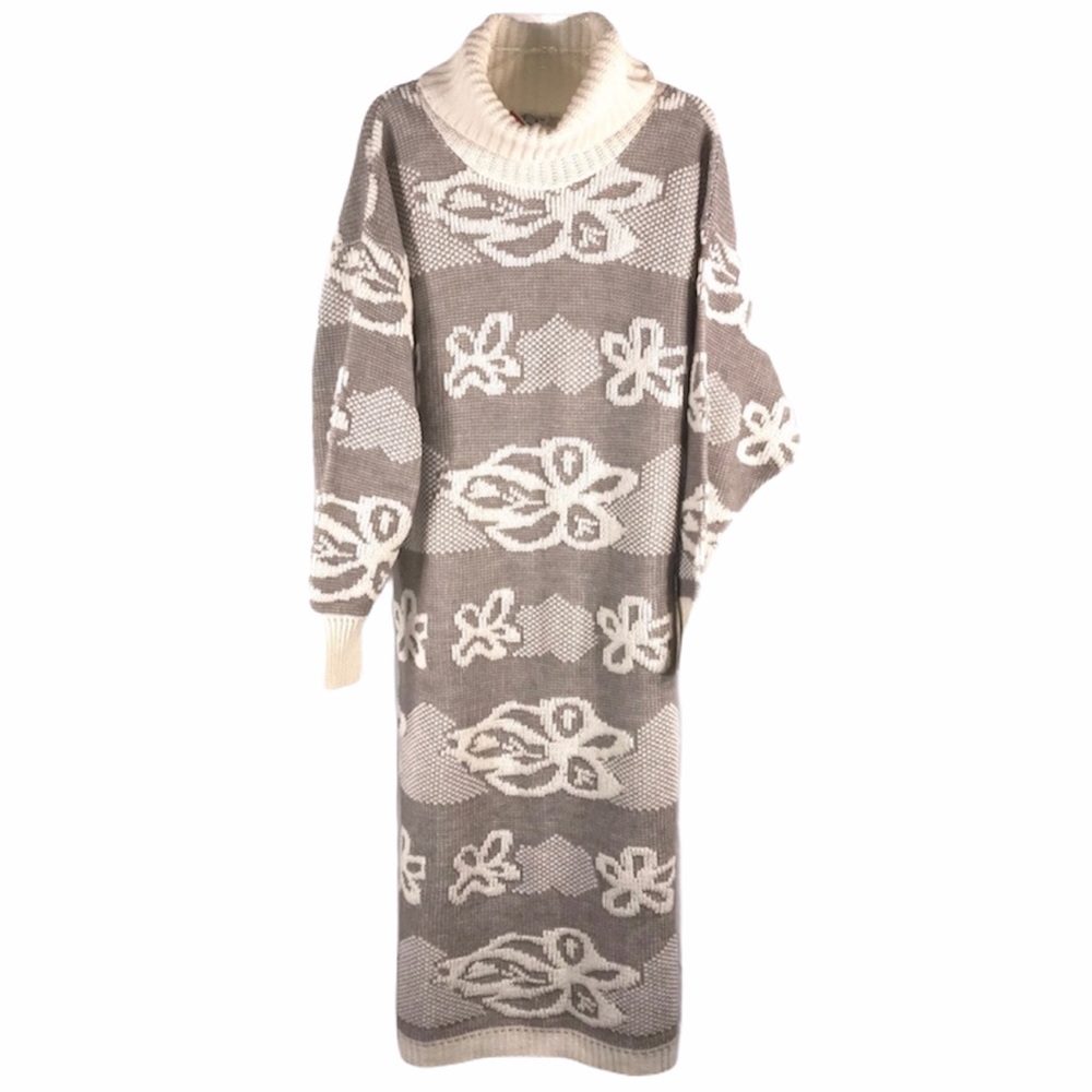 Pretty Vintage Italian Sweater Dress, Size Small